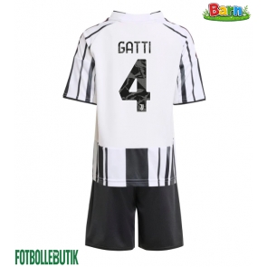Juventus Federico Gatti #4 Hemmaställ Barn 2025-26 Kortärmad (+ Korta byxor)